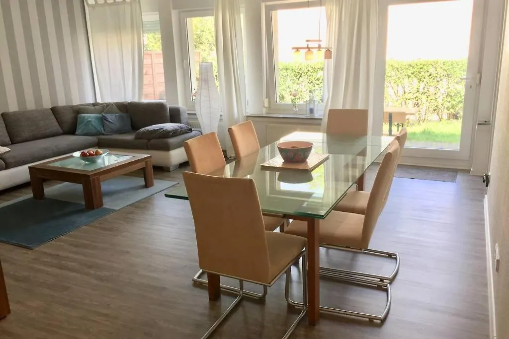 Apartment 120 Qm -3 Schlafzimmer-2 Baeder- Fuer 7 Gaeste Dusseldorf
